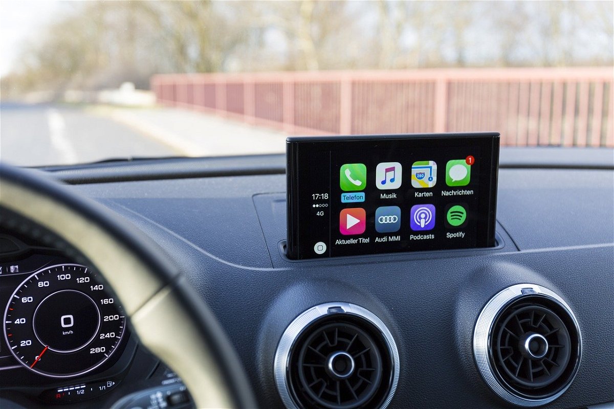 Apple CarPlay günstig selber bauen