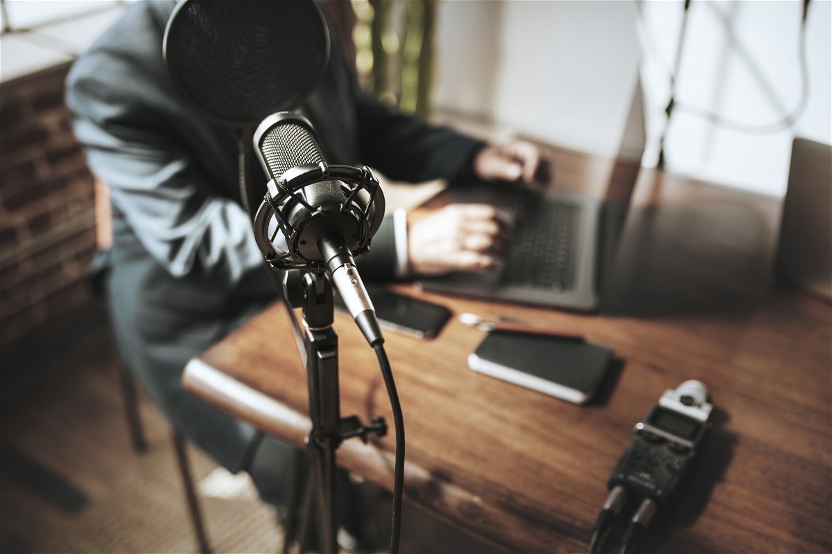 Der Fall Joe Rogan/Spotify: Was sollen Podcasts dürfen?