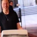 Twitter: Elon Musk hat den „Vogel befreit“