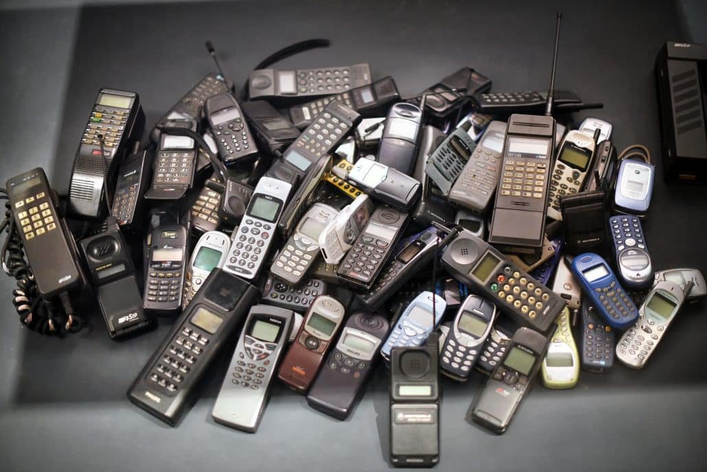 Motorola: Vor 50 Jahren das erste Telefongespräch per Mobilfunk