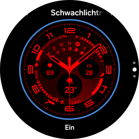 Rotes Zifferblatt mit verschiedenen Anzeigen und Symbolen